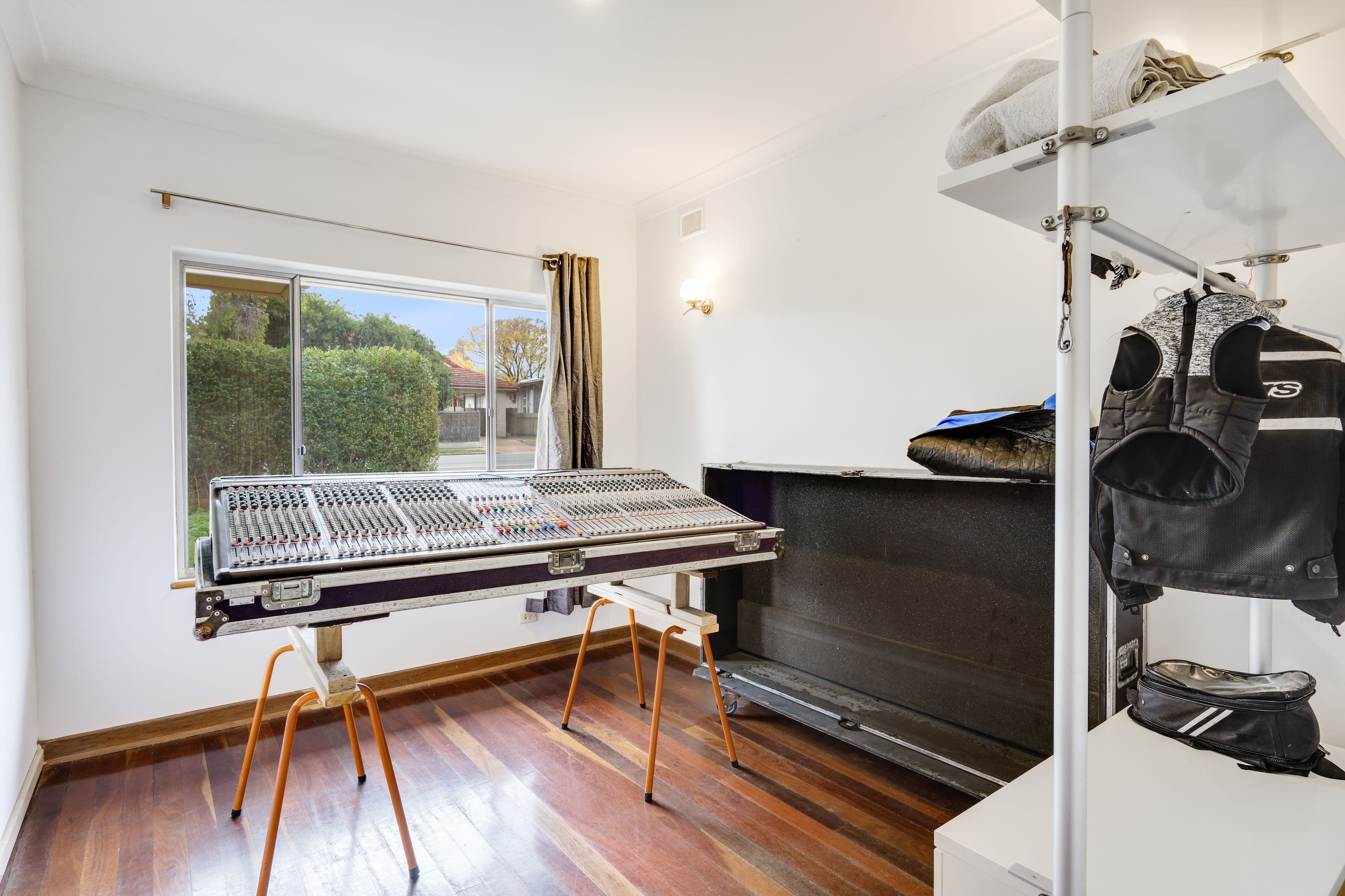 93 Lyons Road, Windsor Gardens SA 5087, Windsor Gardens - Thumbnail 5