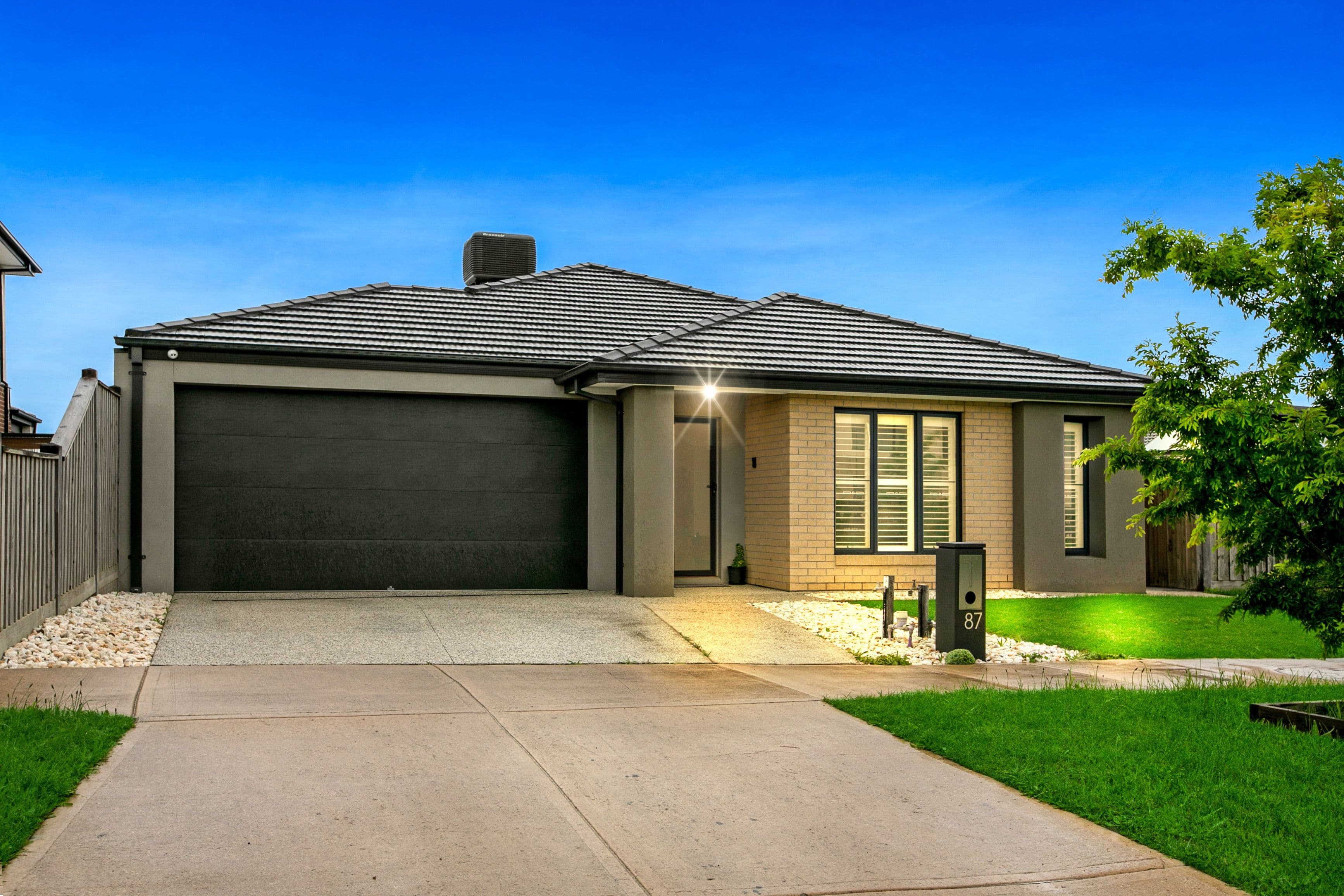 87 Ellscott Boulevard, Mickleham VIC 3064, Mickleham - Image 1