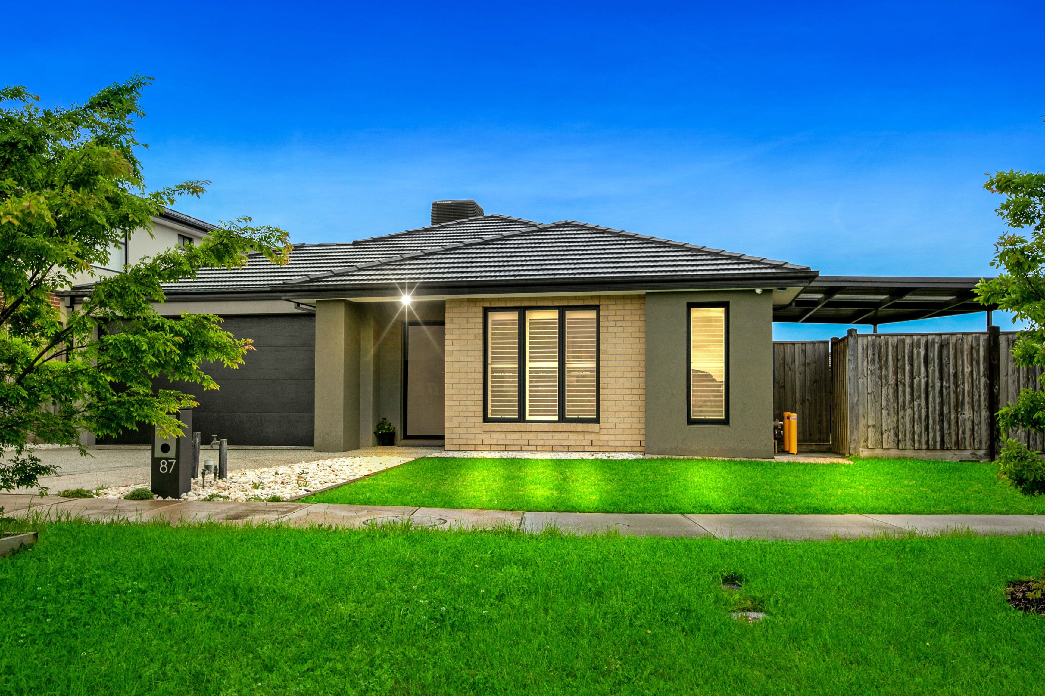 87 Ellscott Boulevard, Mickleham VIC 3064, Mickleham - Thumbnail 2