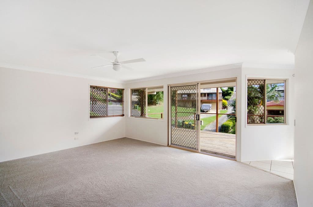 8 Dinjirra Court, Tugun QLD 4224, Tugun - Thumbnail 3