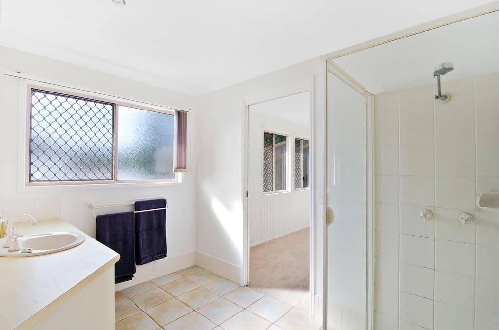 8 Dinjirra Court, Tugun QLD 4224, Tugun - Thumbnail 7
