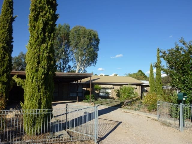 11A  Guilford Street, CLARE SA 5453, Clare - Image 1