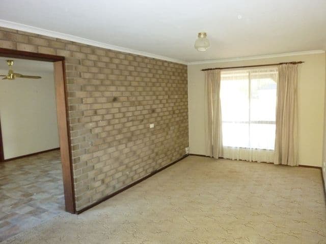11A  Guilford Street, CLARE SA 5453, Clare - Thumbnail 3