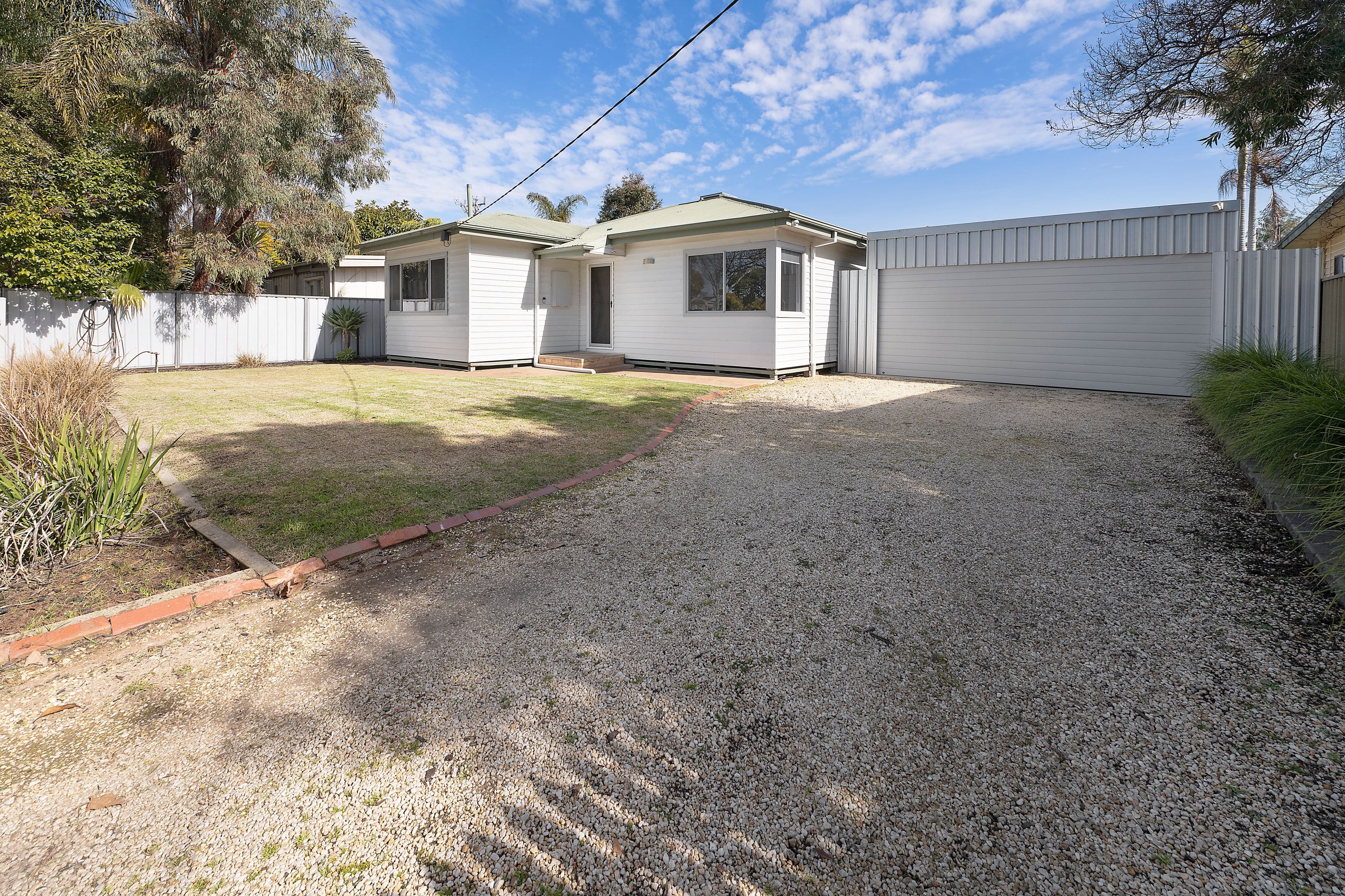 200 Stradbroke Avenue, Swan Hill VIC 3585, Swan Hill - Thumbnail 2
