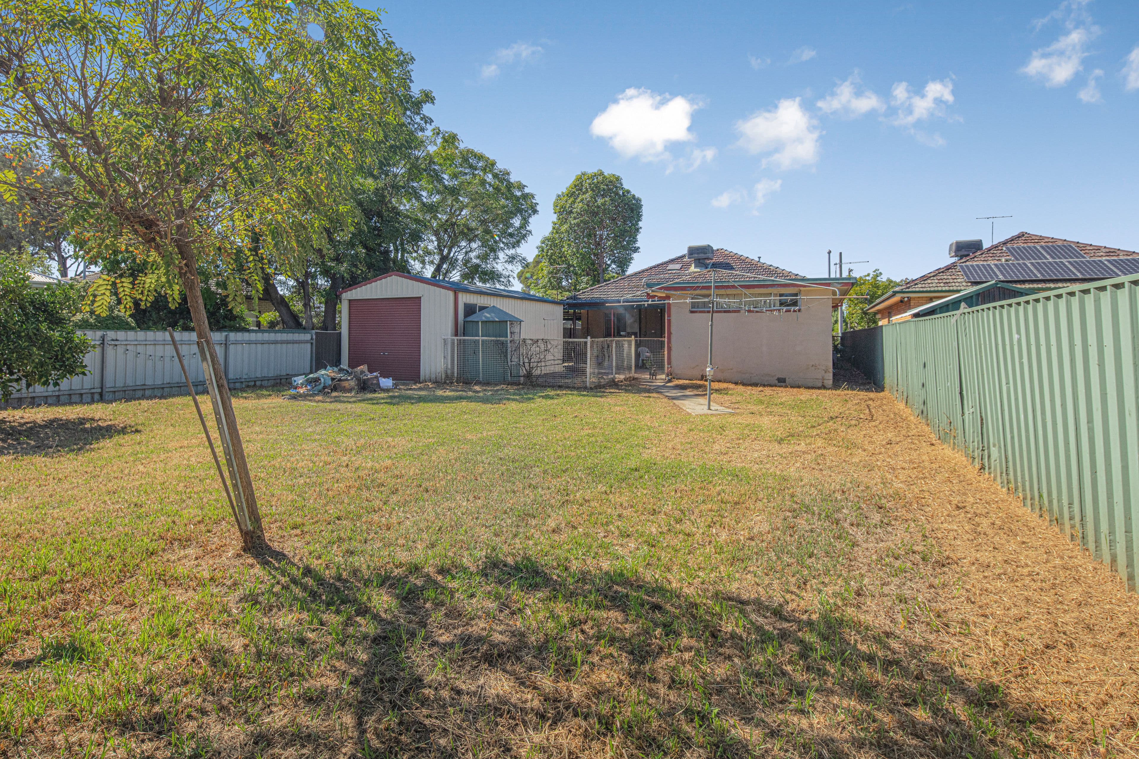 1043 Caratel Street, North Albury NSW 2640, North Albury - Thumbnail 5