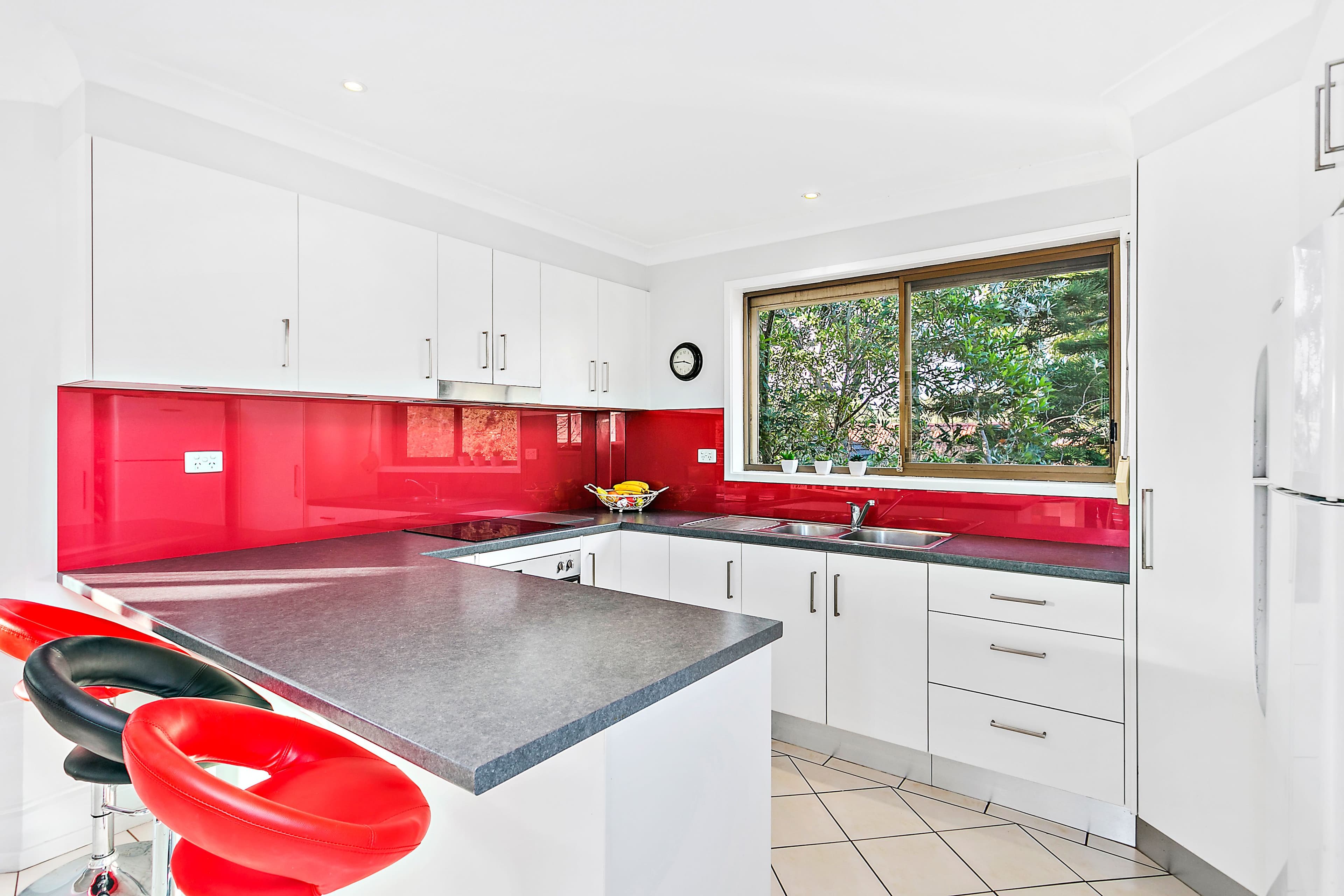 9 Madden Street, Oak Flats NSW 2529, Oak Flats - Image 1