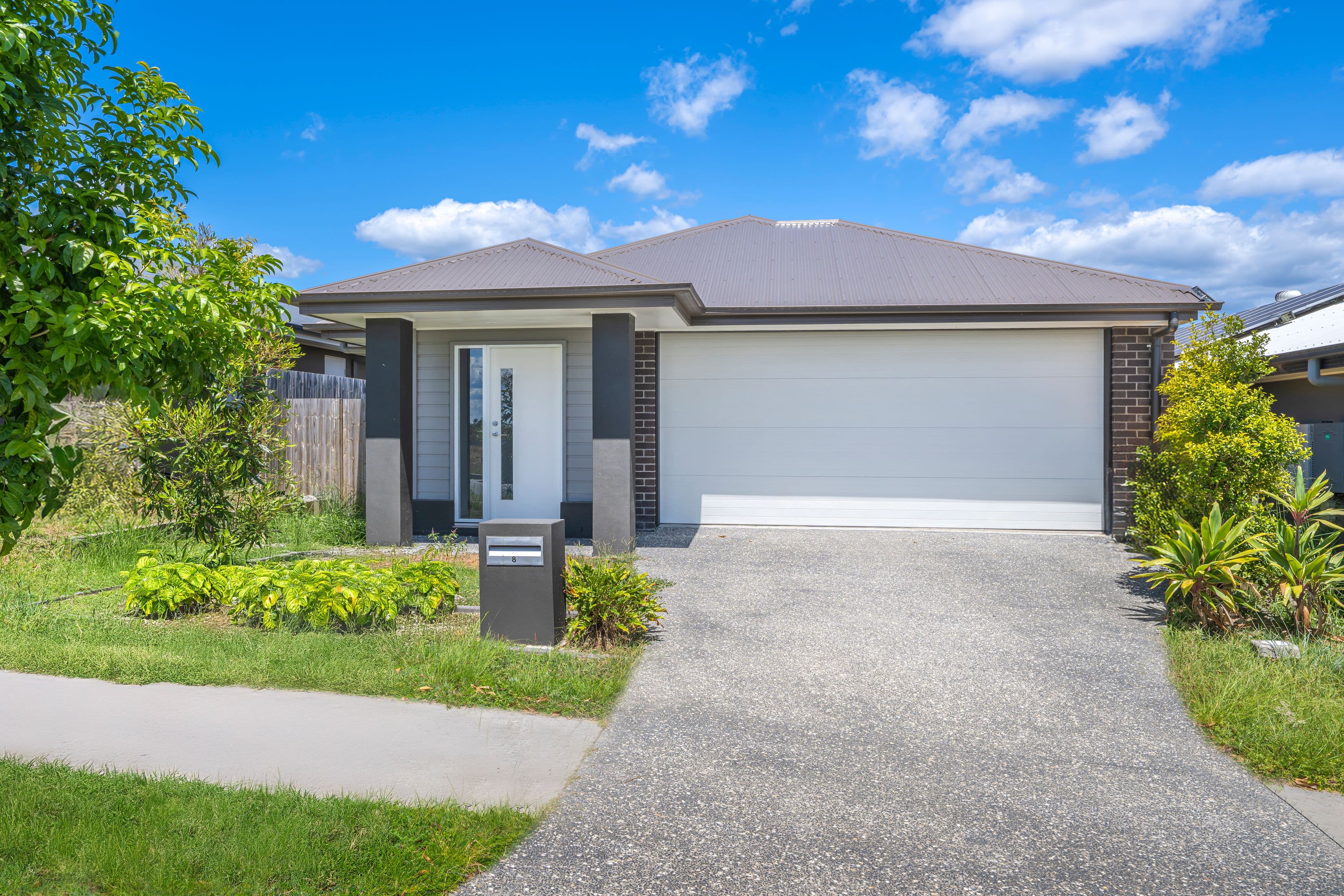 8 Raven Street, Ripley QLD 4306, Ripley - Image 1
