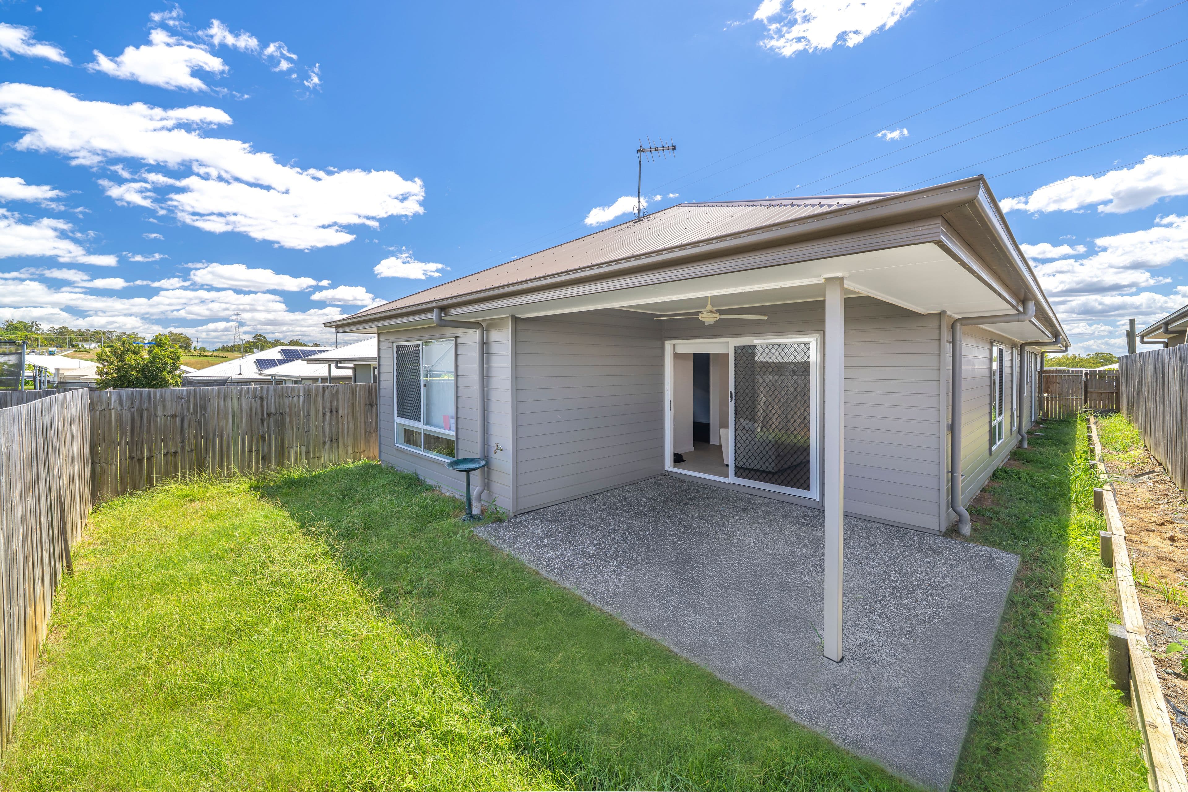8 Raven Street, Ripley QLD 4306, Ripley - Thumbnail 8