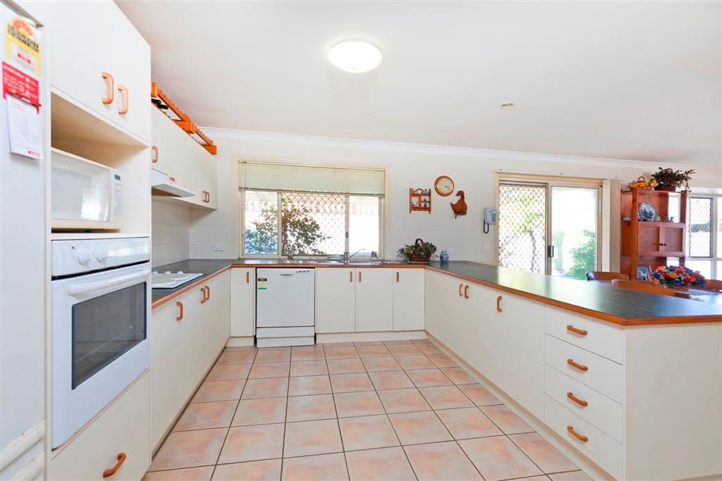 12 Victory Place, BIRKDALE QLD 4159, Birkdale - Thumbnail 4