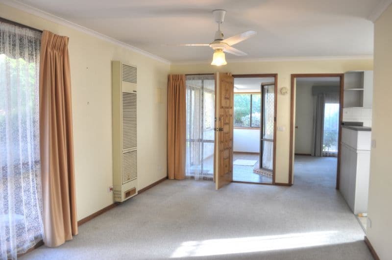 81 Lava Street, WARRNAMBOOL VIC 3280, Warrnambool - Thumbnail 2