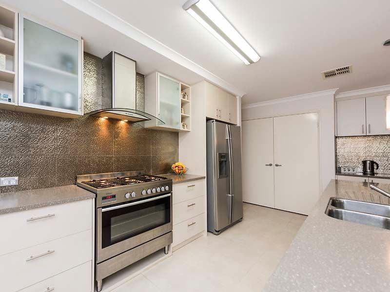 9 Lannion Lane, Port Kennedy WA 6172, Port Kennedy - Thumbnail 2