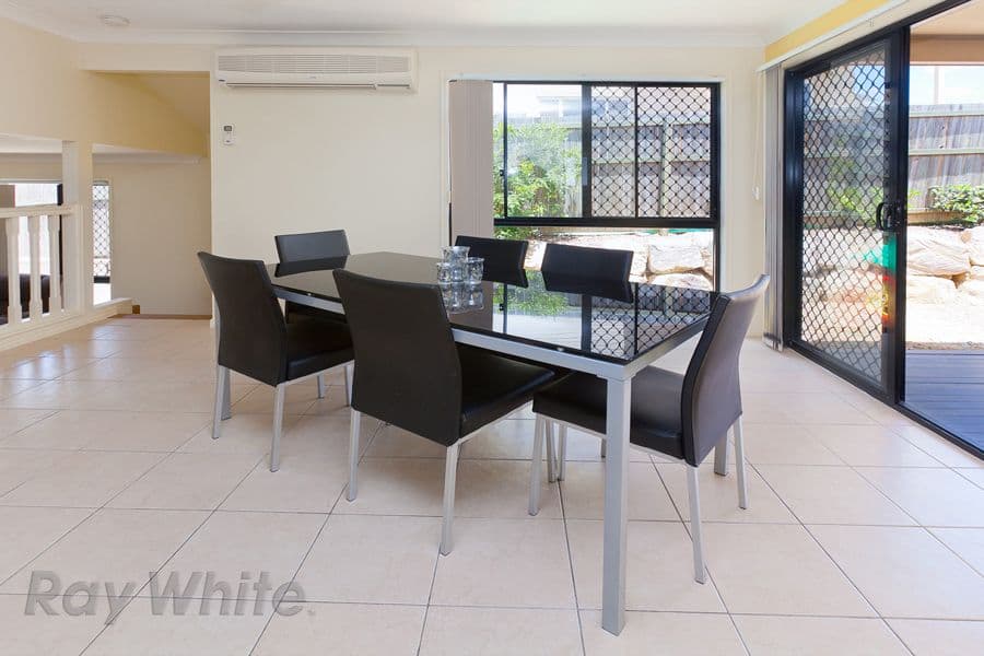 16 Creekside Drive, SPRINGFIELD LAKES QLD 4300, Springfield Lakes - Thumbnail 5
