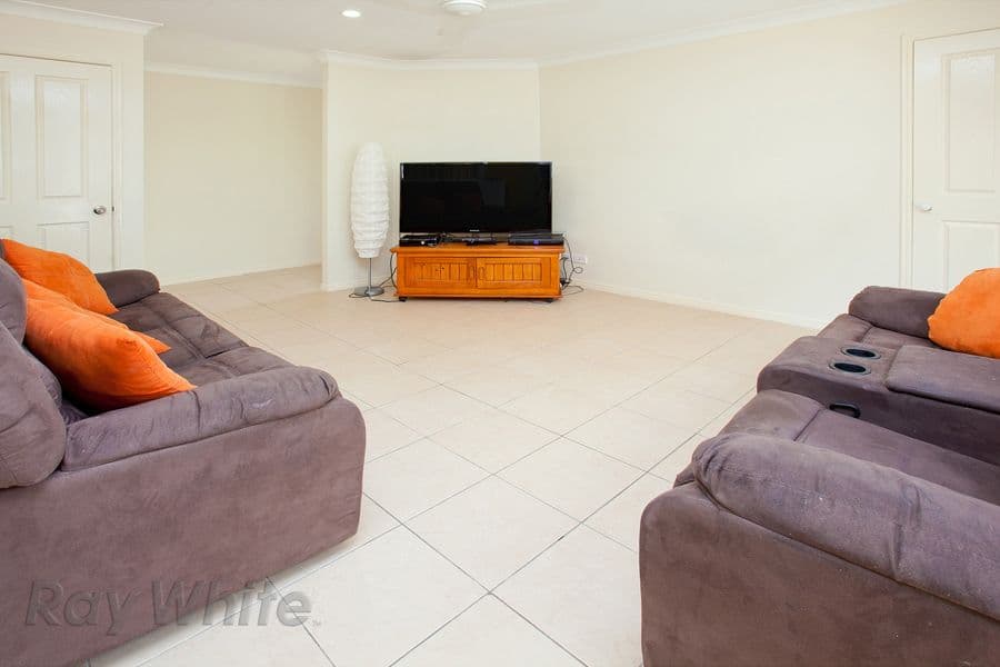 16 Creekside Drive, SPRINGFIELD LAKES QLD 4300, Springfield Lakes - Thumbnail 7