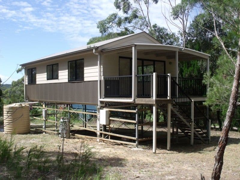 41 Trimaran Street, RUSSELL ISLAND QLD 4184, Russell Island - Thumbnail 2
