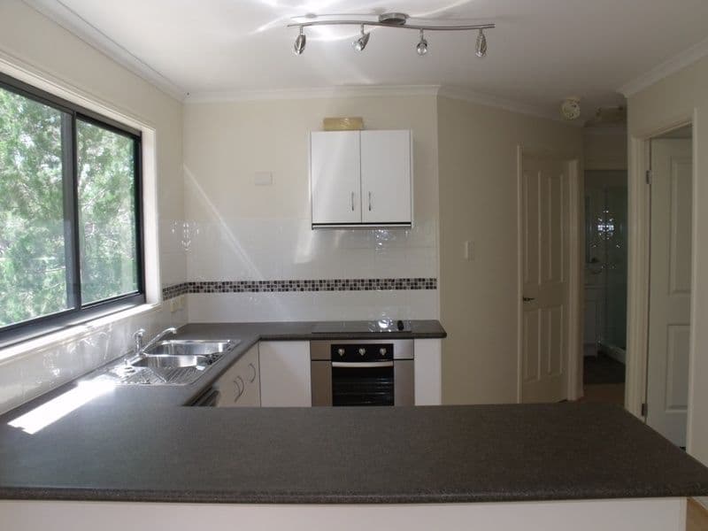 41 Trimaran Street, RUSSELL ISLAND QLD 4184, Russell Island - Thumbnail 5
