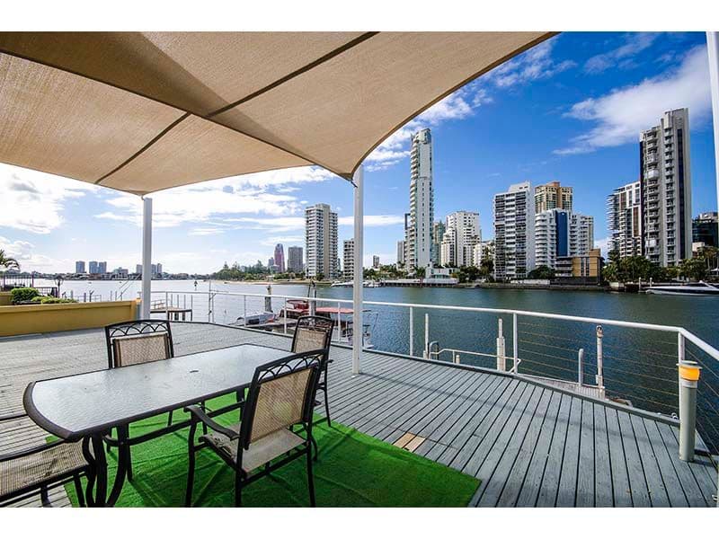 31 Stanhill Drive, CHEVRON ISLAND QLD 4217, Chevron Island - Thumbnail 3