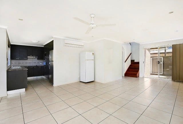 83 Beerwah Parade, Beerwah QLD 4519, Beerwah - Thumbnail 3