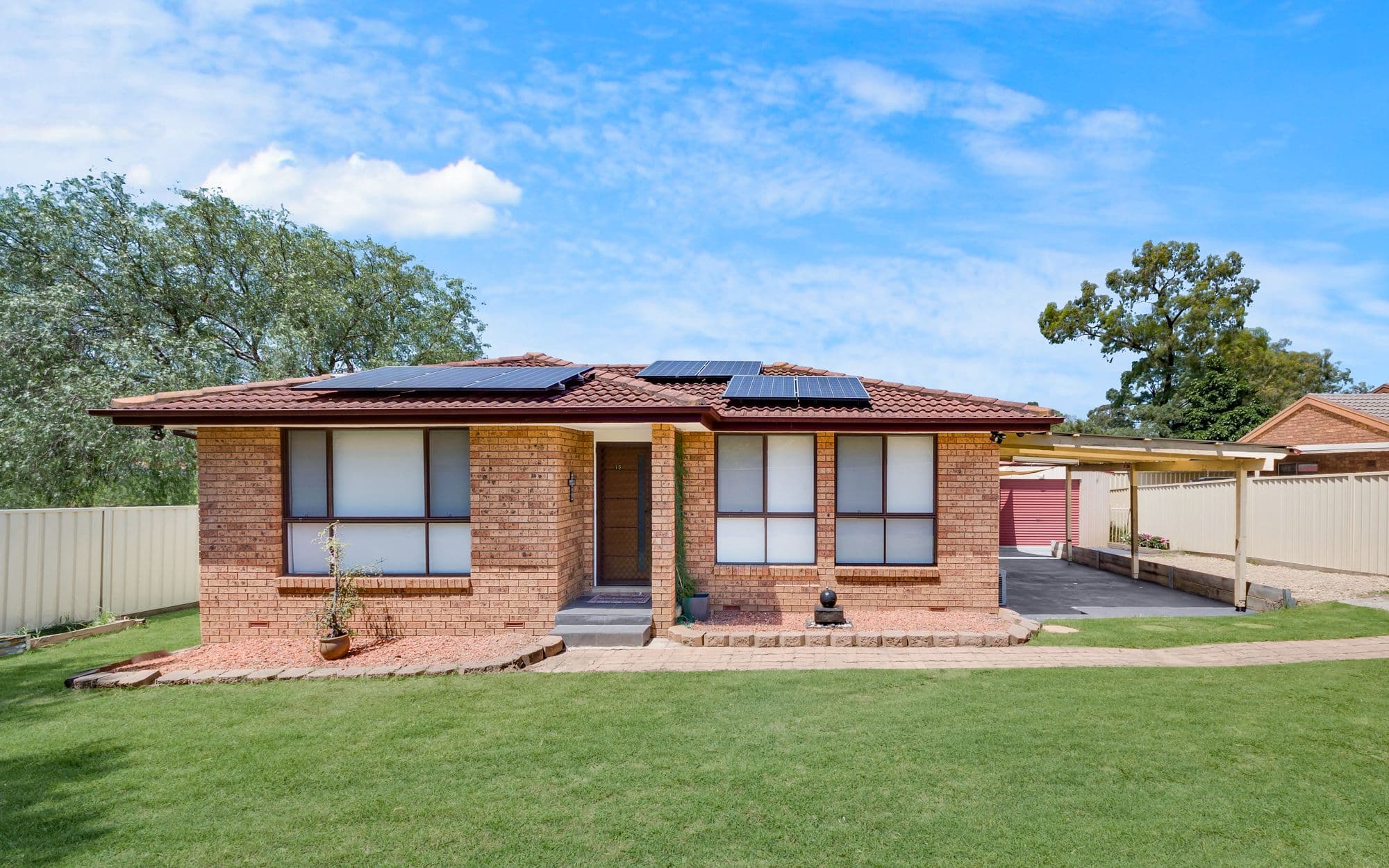 16 Mississippi Crescent, Kearns NSW 2558, Kearns - Image 1