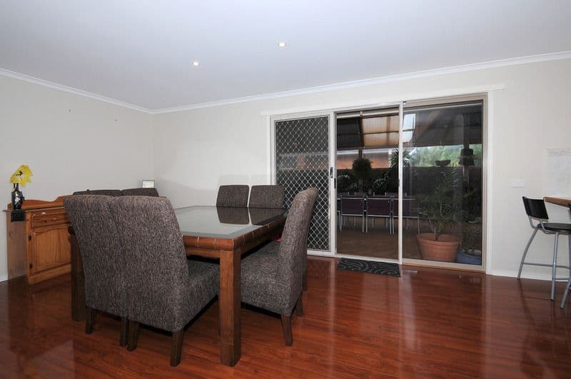 8 Lindas Way, CARRUM DOWNS VIC 3201, Carrum Downs - Thumbnail 4