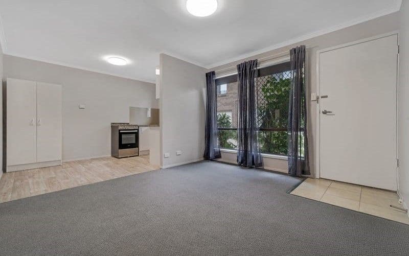 20 Cotswold Street, Mount Warren Park QLD 4207, Mount Warren Park - Thumbnail 2