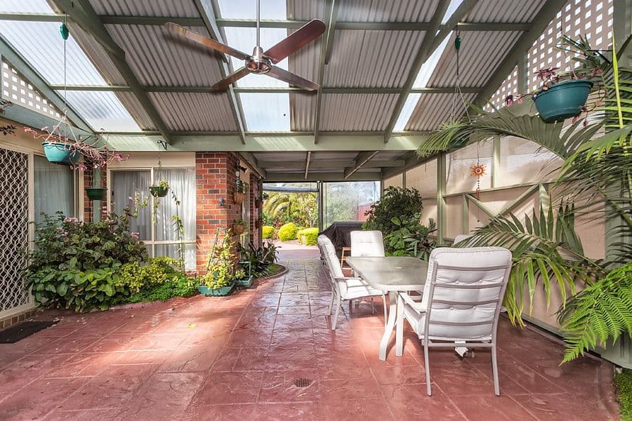 25 Bernard Drive, MELTON SOUTH VIC 3338, Melton South - Thumbnail 8