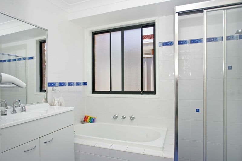 13A Cynthia Street, BATEAU BAY NSW 2261, Bateau Bay - Thumbnail 6