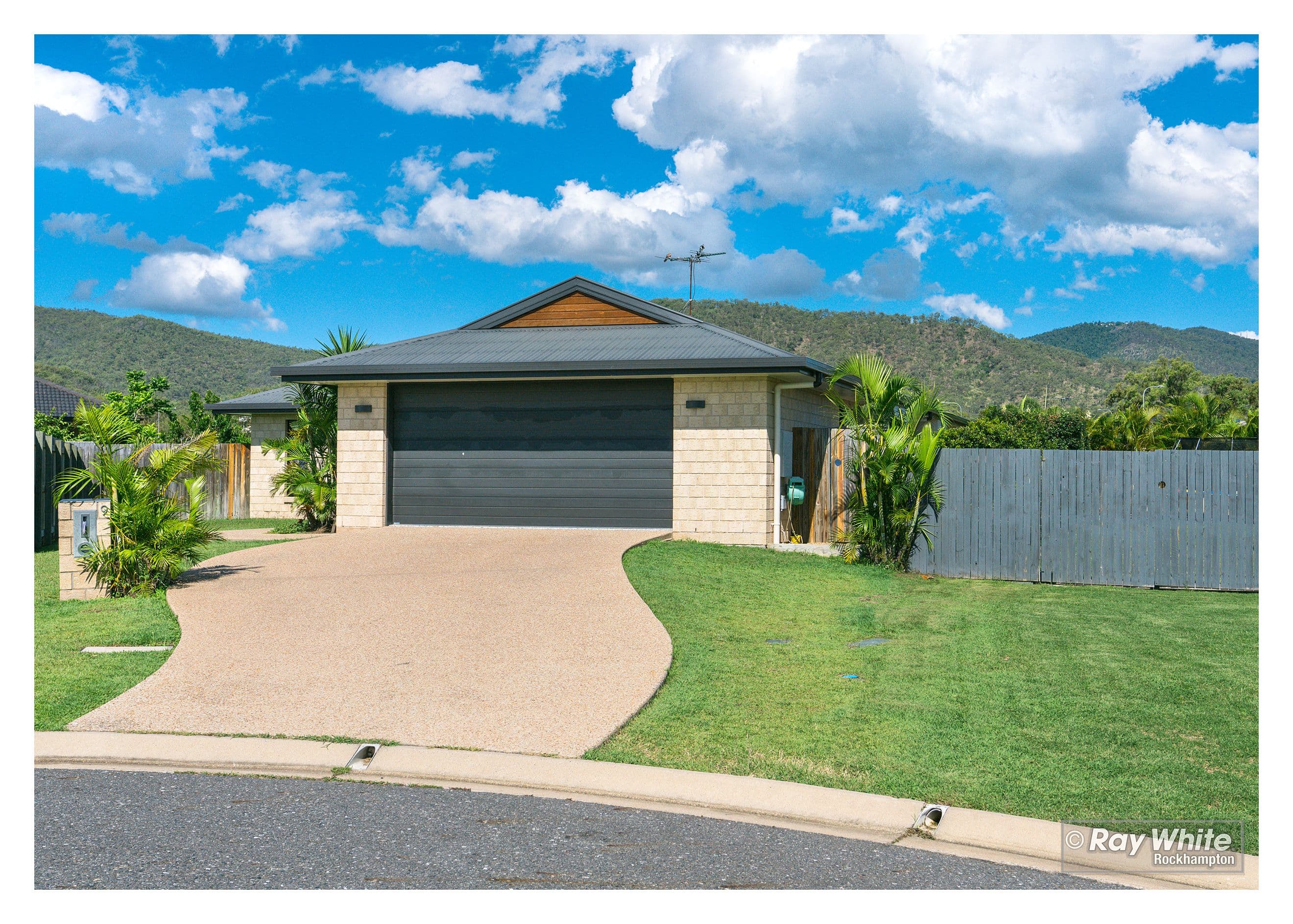 9 Boree Court, Norman Gardens QLD 4701, Norman Gardens - Thumbnail 2