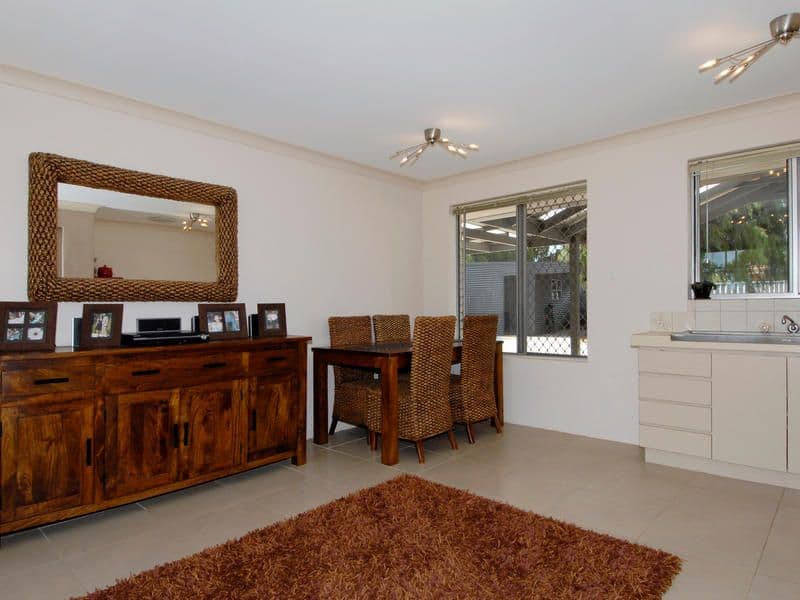 31 Gumnut Crescent, SAFETY BAY WA 6169, Safety Bay - Thumbnail 7