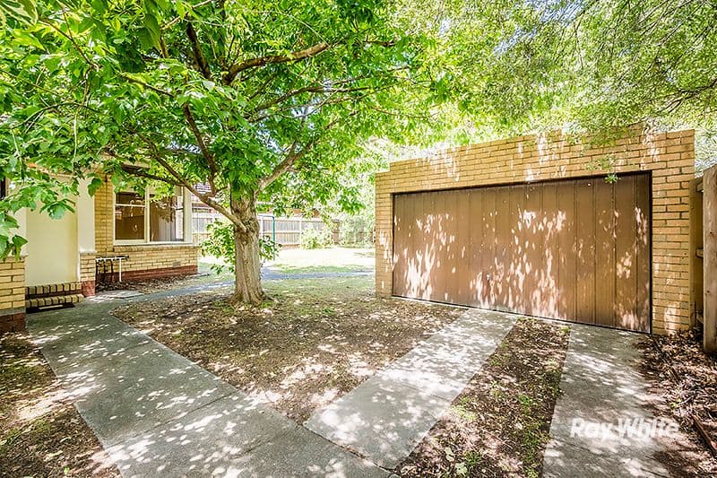 19 Katoomba Street, Hampton East VIC 3188, Hampton East - Thumbnail 8
