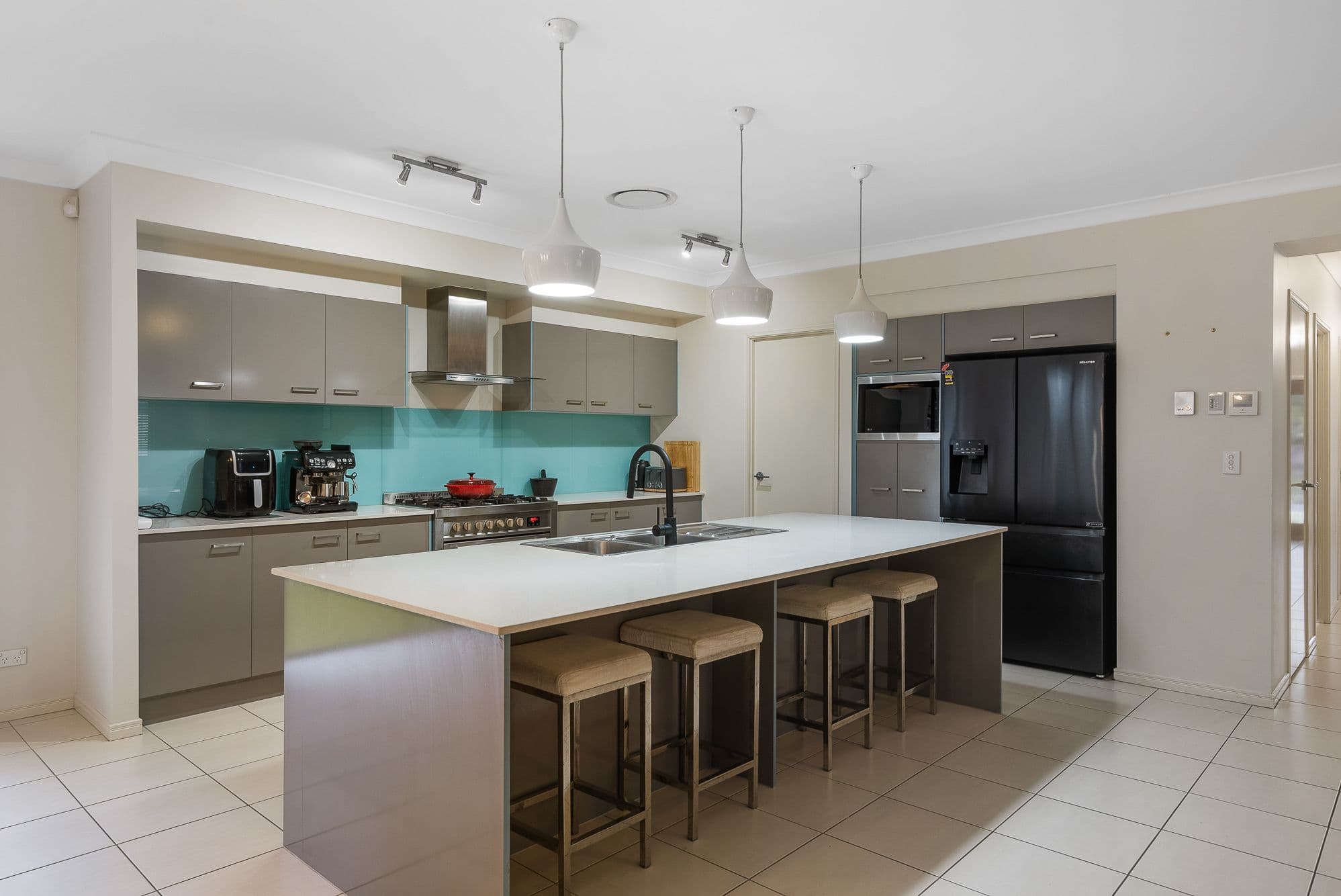 24 Dana Street, Cashmere QLD 4500, Cashmere - Thumbnail 7