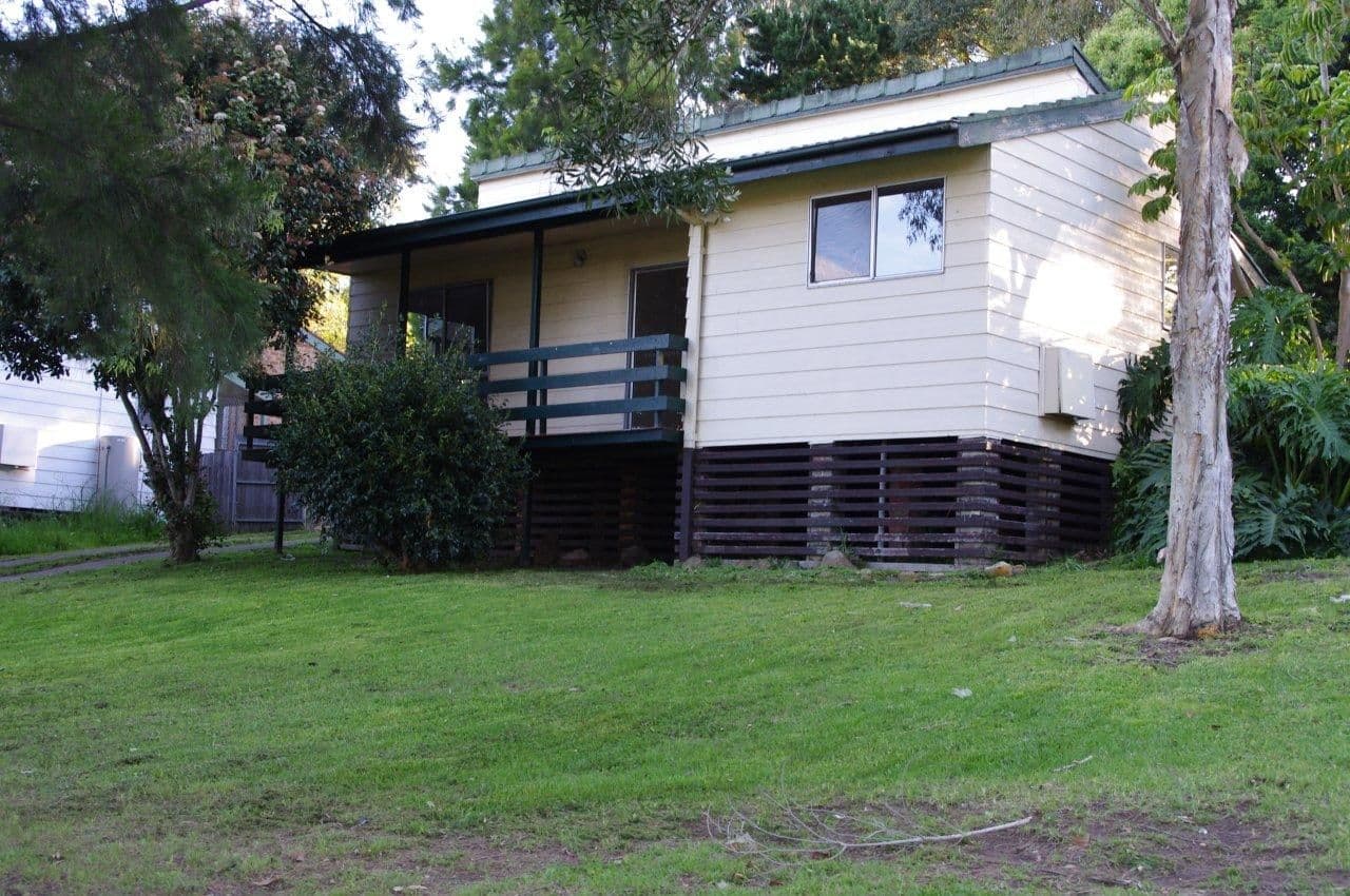 10 Clematis Street, BARRACK HEIGHTS NSW 2528, Barrack Heights - Thumbnail 2