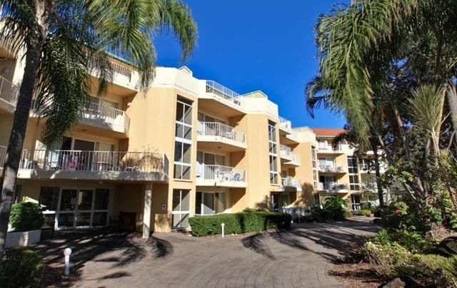 20 'Markham Court', 36 Australia Avenue, BROADBEACH QLD 4218, Broadbeach - Thumbnail 2