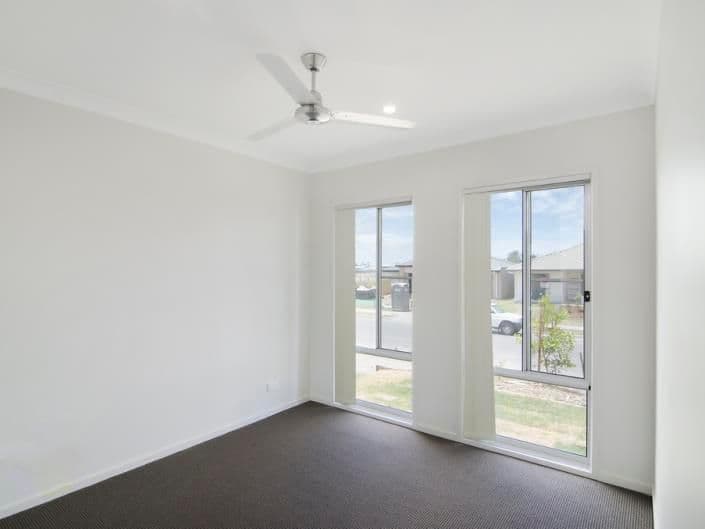 12 Learning Street, Coomera QLD 4209, Coomera - Thumbnail 4