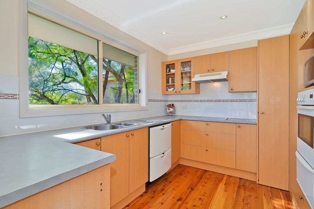 6 Carrington Street (off Woonona ave), WAHROONGA NSW 2076, Wahroonga - Thumbnail 4