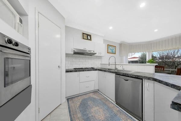 47 Shortridge Circuit, Roxburgh Park VIC 3064, Roxburgh Park - Thumbnail 8