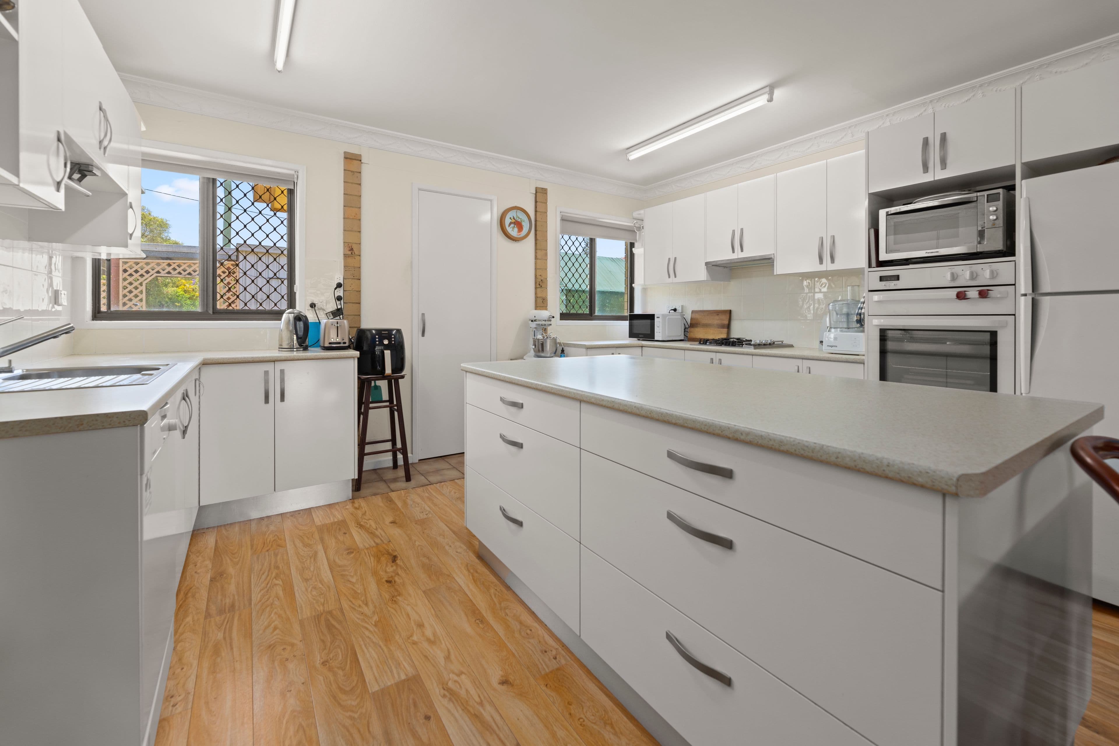 16 Mary Street, Woodford QLD 4514, Woodford - Thumbnail 4