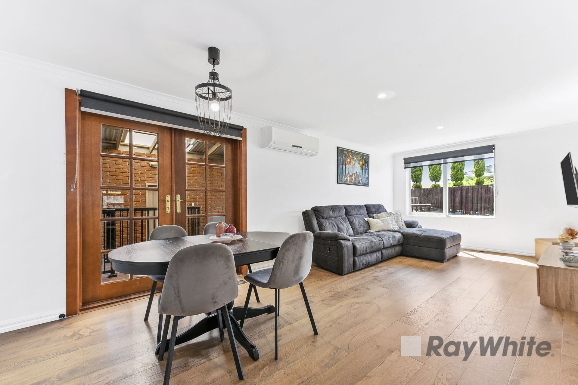 26 John Fawkner Drive, Endeavour Hills VIC 3802, Endeavour Hills - Thumbnail 2