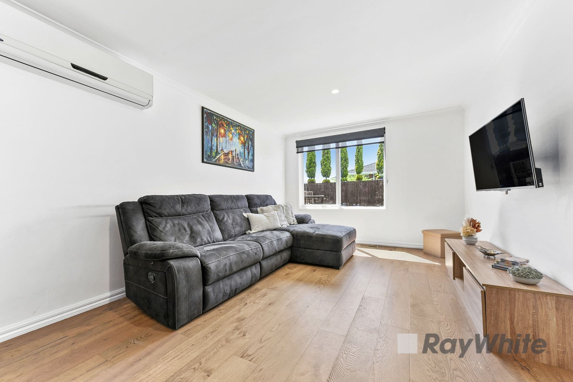 26 John Fawkner Drive, Endeavour Hills VIC 3802, Endeavour Hills - Thumbnail 3