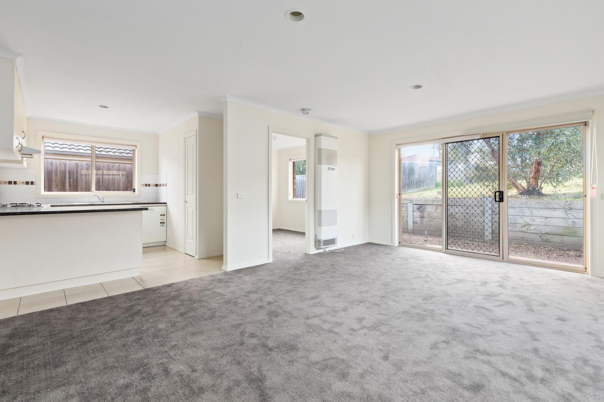 11 Renlik Court, Pakenham VIC 3810, Pakenham - Thumbnail 5