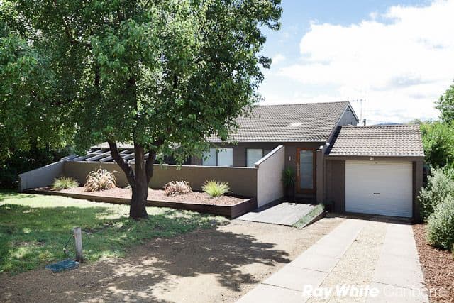31 Julius Street, PEARCE ACT 2607, Pearce - Image 1