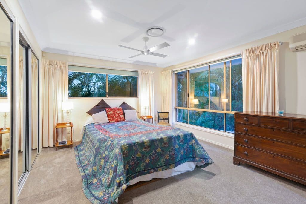 24 Foreshore Close, Elanora QLD 4221, Elanora - Thumbnail 8