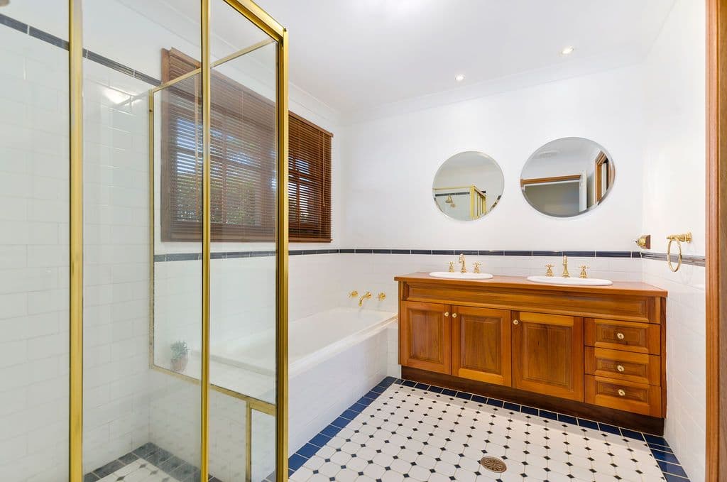 34 Taminga Crest, Cordeaux Heights - Thumbnail 6