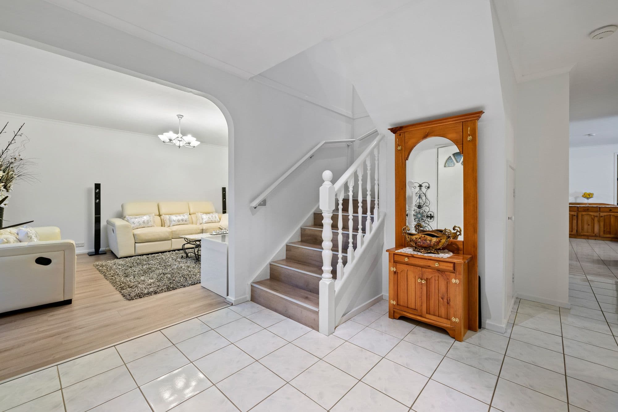 4 Chester Court, Wyndham Vale VIC 3024, Wyndham Vale - Thumbnail 2
