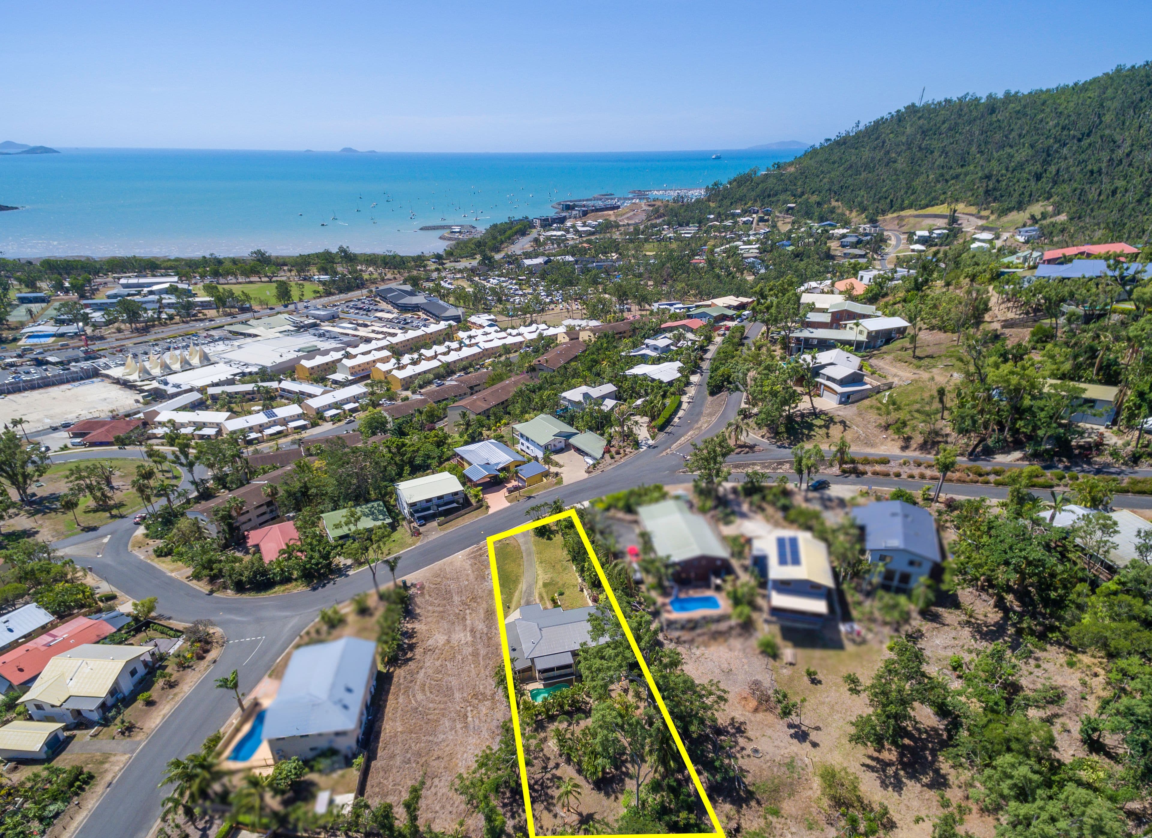 38 Island Drive, Cannonvale QLD 4802, Cannonvale - Thumbnail 4