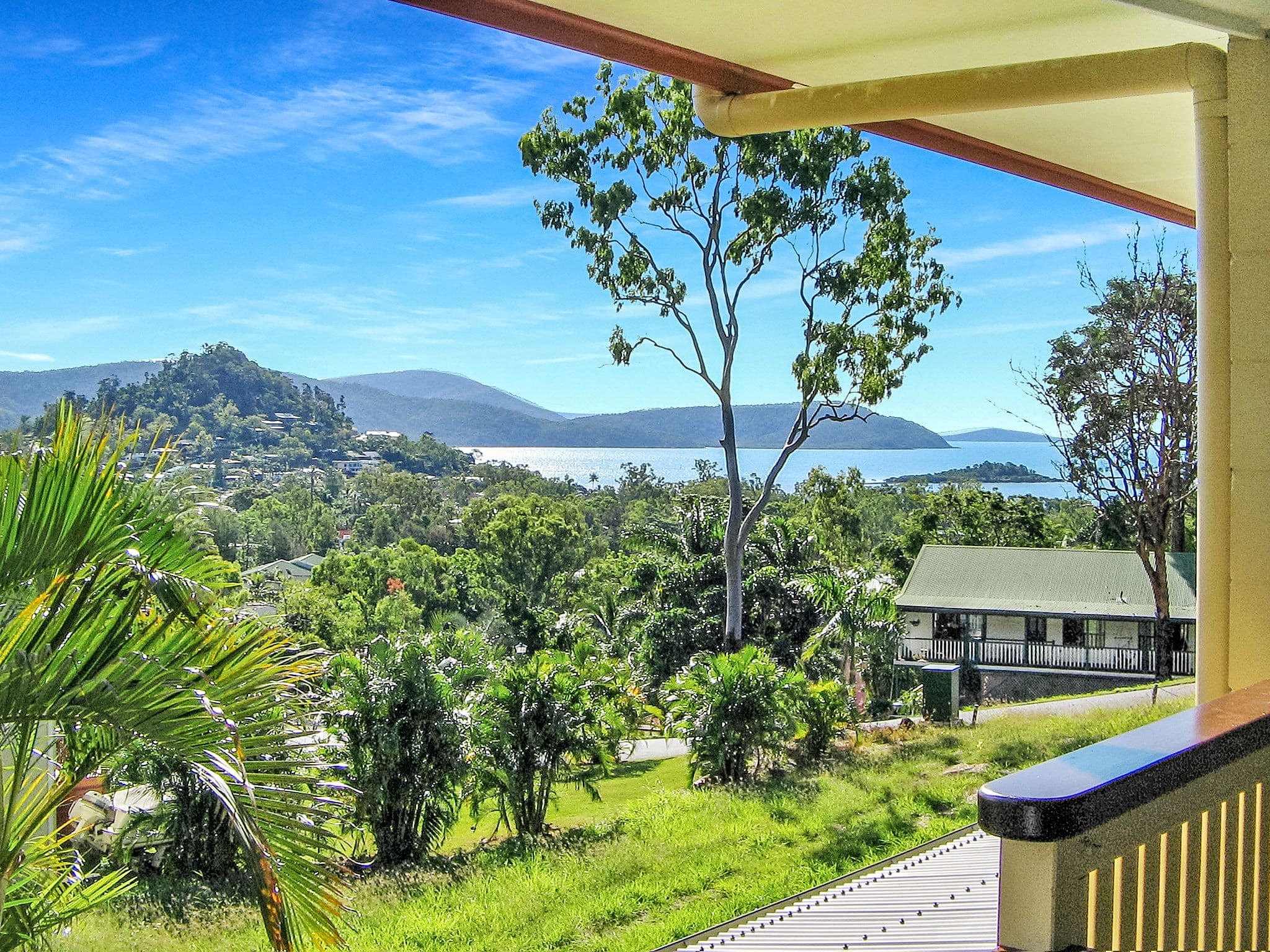 38 Island Drive, Cannonvale QLD 4802, Cannonvale - Thumbnail 8