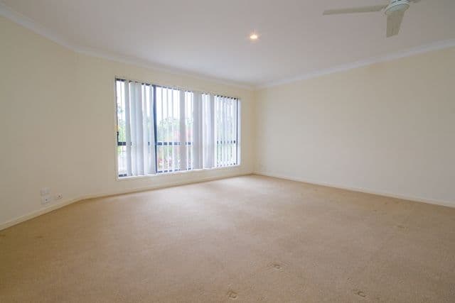 13 Ridgemont Street, UPPER COOMERA QLD 4209, Upper Coomera - Thumbnail 6