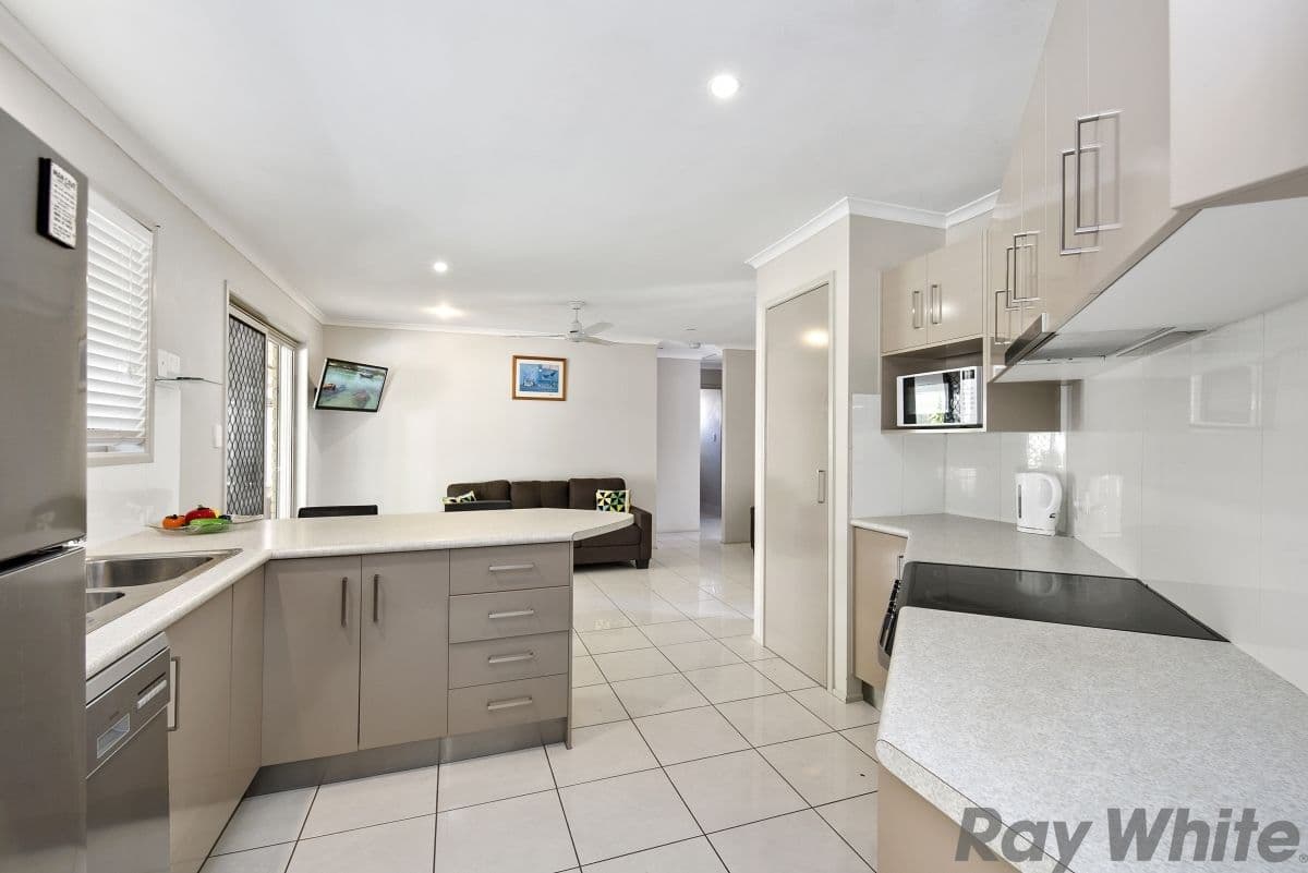 12 Alexandra Court, Deception Bay QLD 4508, Deception Bay - Thumbnail 4