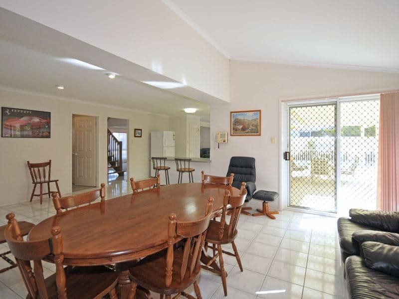 26 Portobello Drive, MERMAID WATERS QLD 4218, Mermaid Waters - Thumbnail 7