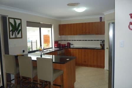 13 Stringybark Drive, MOLENDINAR QLD 4214, Molendinar - Thumbnail 3