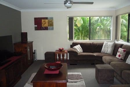 13 Stringybark Drive, MOLENDINAR QLD 4214, Molendinar - Thumbnail 4